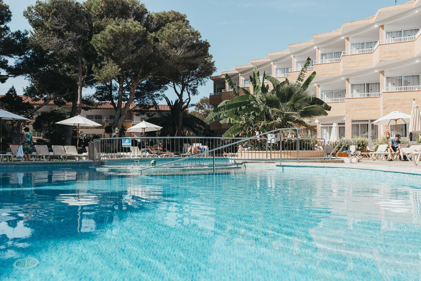 Hotel Xaloc Playa ปุนตาพริมา ภายนอก รูปภาพ