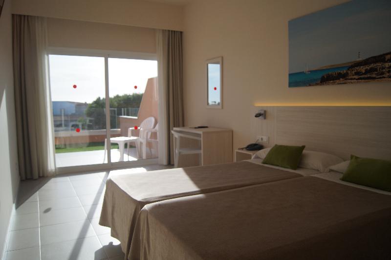 Hotel Xaloc Playa ปุนตาพริมา ภายนอก รูปภาพ